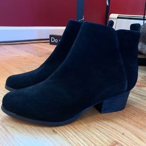 Blondo iris waterproof bootie Clearance